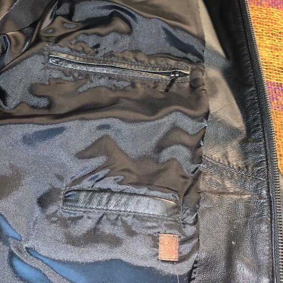 Mens Large Danier Black Leather Jacket - Picture 5 of 9